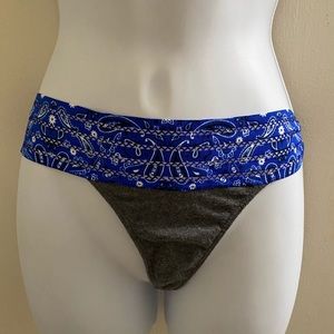 VS PINK blue bandana lace thong LARGE NWOT